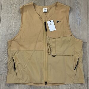Nike Men's Sportswear Tech Pack Unlined Vest w/ Shoulder Bag Twine Size XL